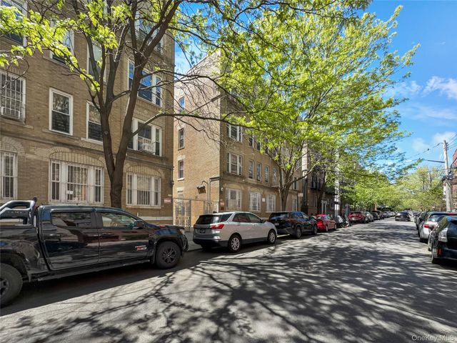 848 43rd Street 22, Brooklyn, NY 11232