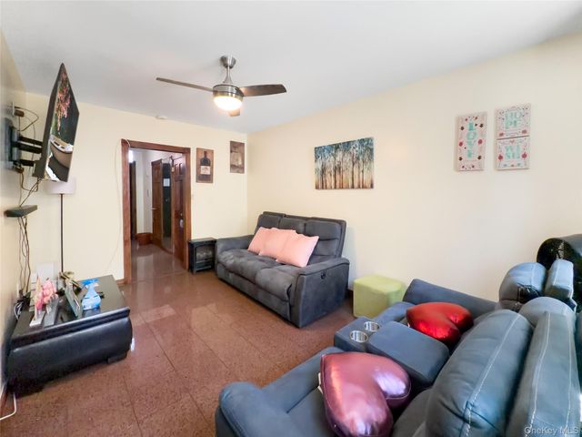 848 43rd Street 22, Brooklyn, NY 11232