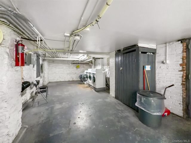 848 43rd Street 22, Brooklyn, NY 11232