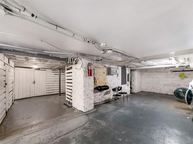848 43rd Street 22, Brooklyn, NY 11232