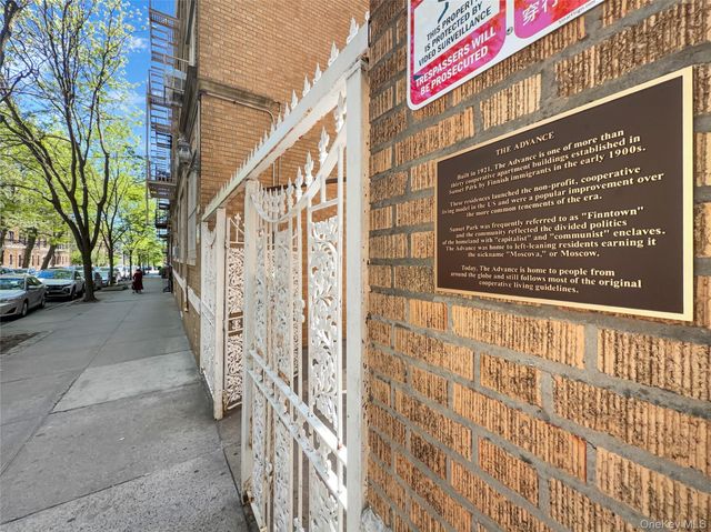 848 43rd Street 22, Brooklyn, NY 11232