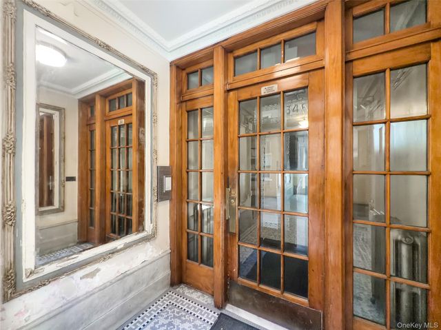 848 43rd Street 22, Brooklyn, NY 11232