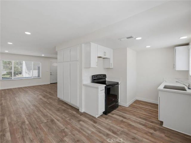 104 N Atlantic B, Alhambra, CA 91801