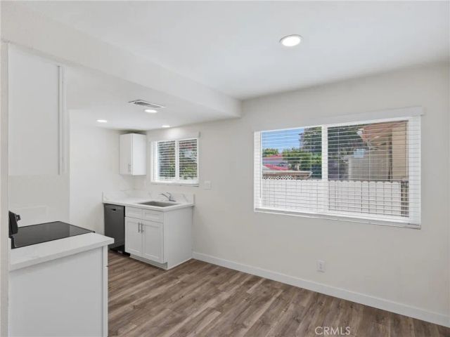 104 N Atlantic B, Alhambra, CA 91801