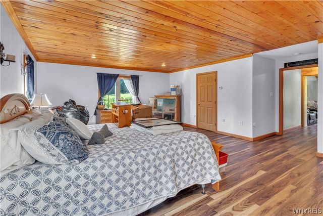 1108 Underhill Road, Aurora, NY 14052