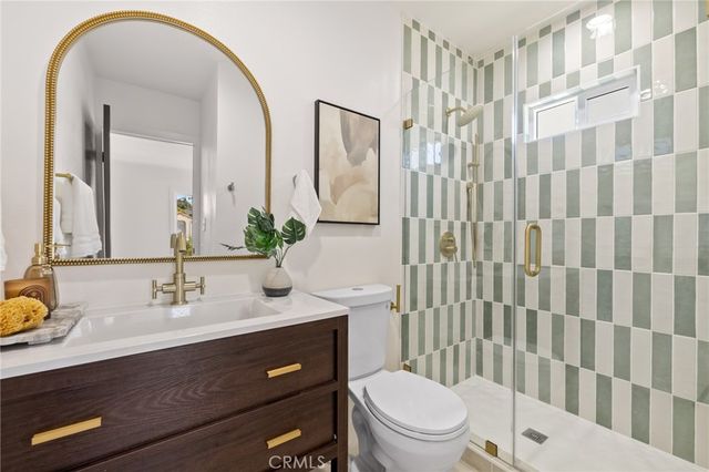 4520 W 64th, Inglewood, CA 90302
