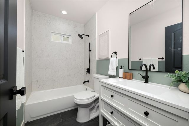4520 W 64th, Inglewood, CA 90302