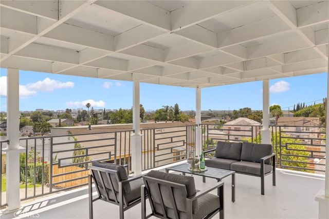 4520 W 64th, Inglewood, CA 90302