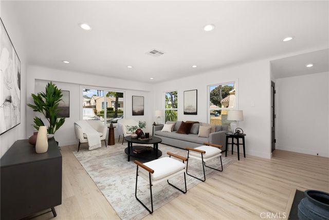4520 W 64th, Inglewood, CA 90302