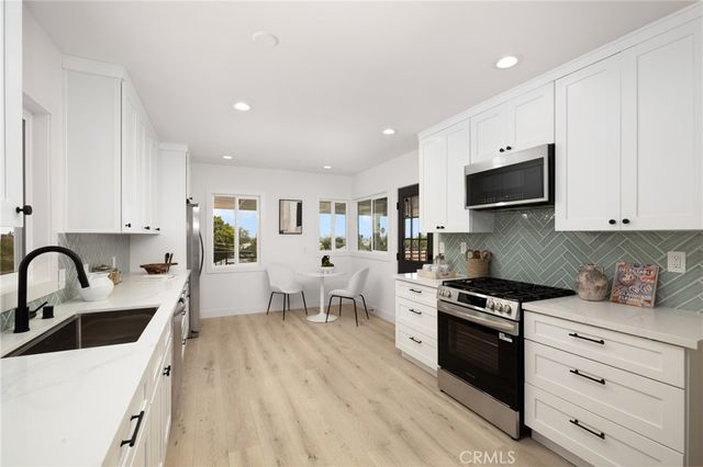 4520 W 64th, Inglewood, CA 90302