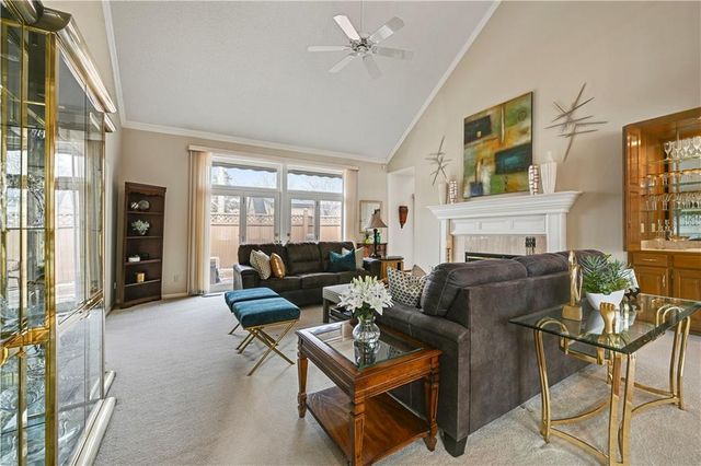 3204 W 129th Street, Leawood, KS 66209