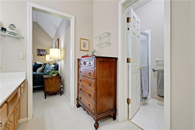 3204 W 129th Street, Leawood, KS 66209