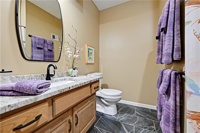 3204 W 129th Street, Leawood, KS 66209