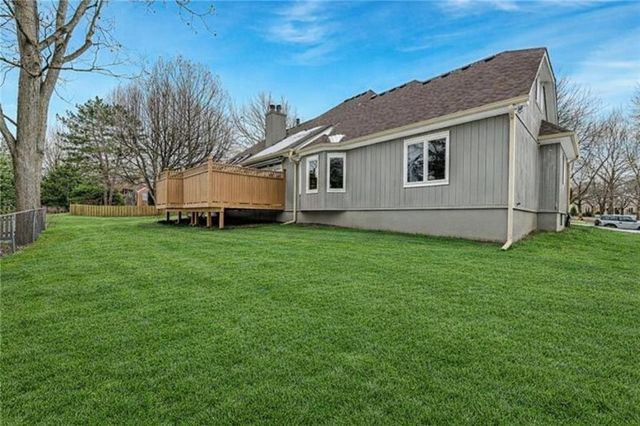 3204 W 129th Street, Leawood, KS 66209