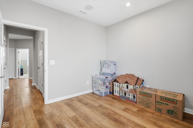 5807 Walkabout Way, Brownsburg, IN 46112