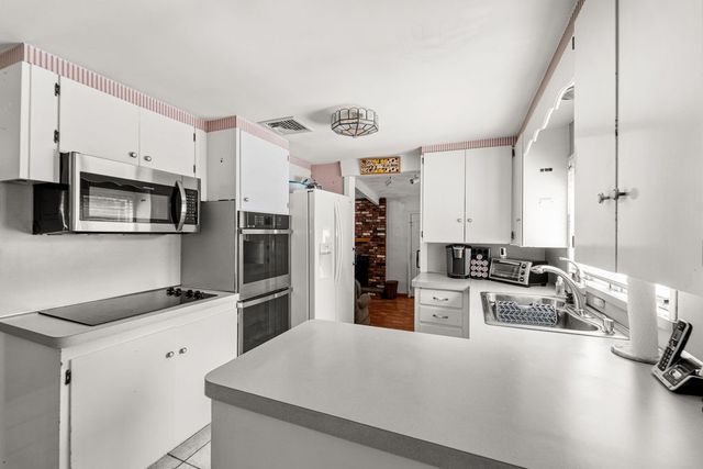 11 Hemlock Drive, Johnston, RI 02919