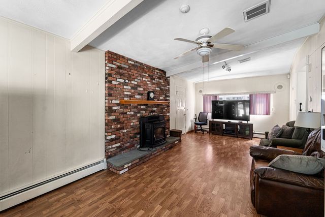 11 Hemlock Drive, Johnston, RI 02919