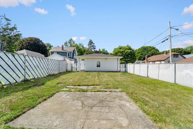 11 Hemlock Drive, Johnston, RI 02919
