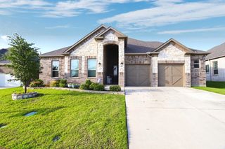 910 Park Vista Drive, Justin, TX 76247