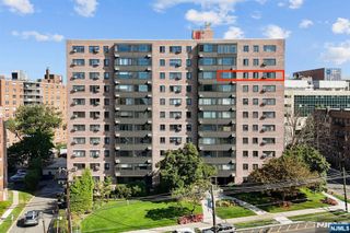 90 Prospect Avenue 9B, Hackensack, NJ 07601