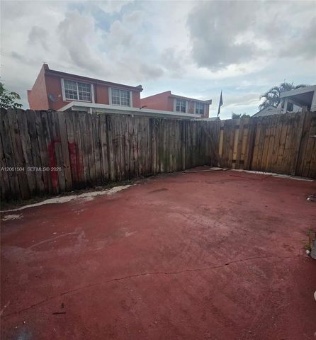 4241 W 10th Ln 7, Hialeah, FL 33012