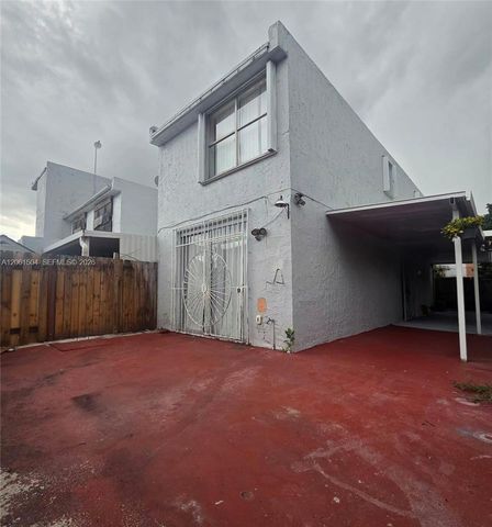 4241 W 10th Ln 7, Hialeah, FL 33012