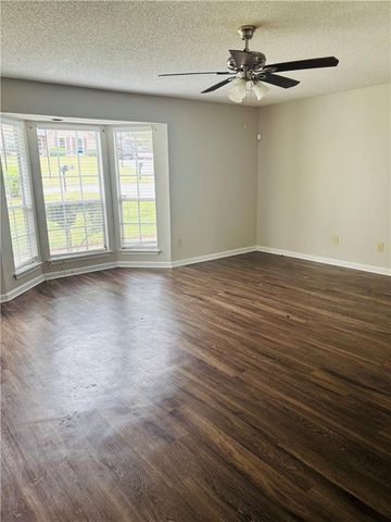 1000 Fox Valley Trail, Stone Mountain, GA 30088