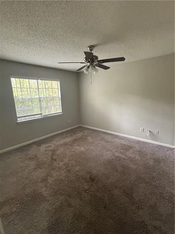 1000 Fox Valley Trail, Stone Mountain, GA 30088