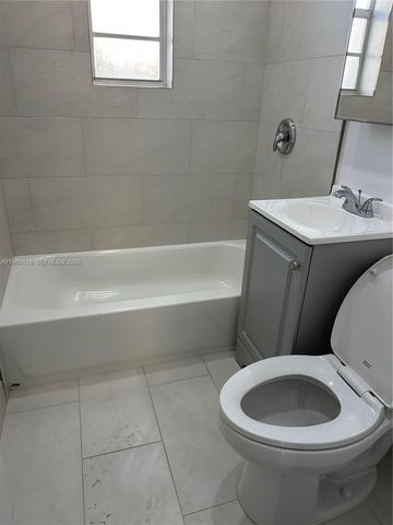 4210 SW 25th St 1, West Park, FL 33023