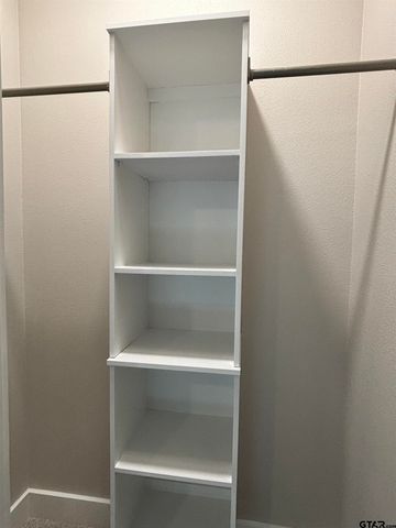 329 CR 2317, Mineola, TX 75773