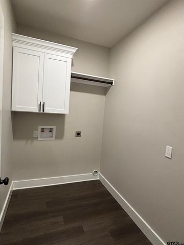 329 CR 2317, Mineola, TX 75773