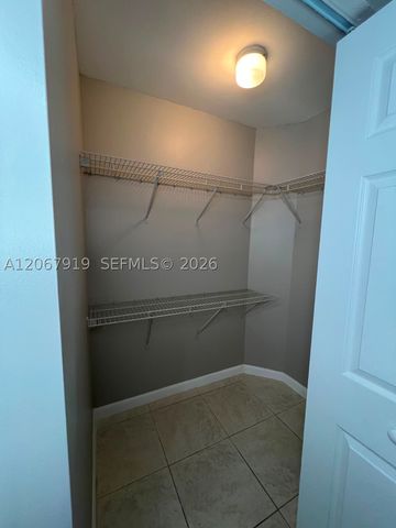 1591 Springside Dr 1591, Weston, FL 33326