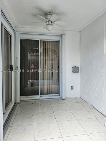 1591 Springside Dr 1591, Weston, FL 33326