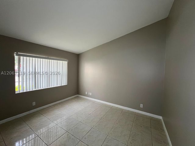 1591 Springside Dr 1591, Weston, FL 33326