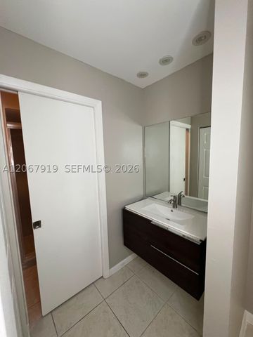 1591 Springside Dr 1591, Weston, FL 33326