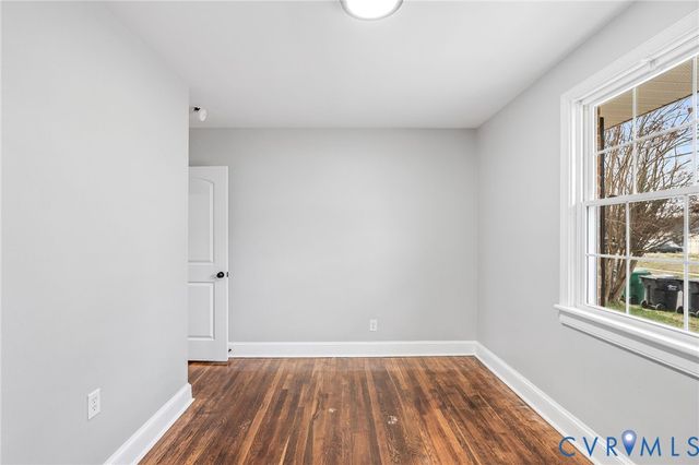 131 W Westover Ave, Colonial Heights, VA 23834