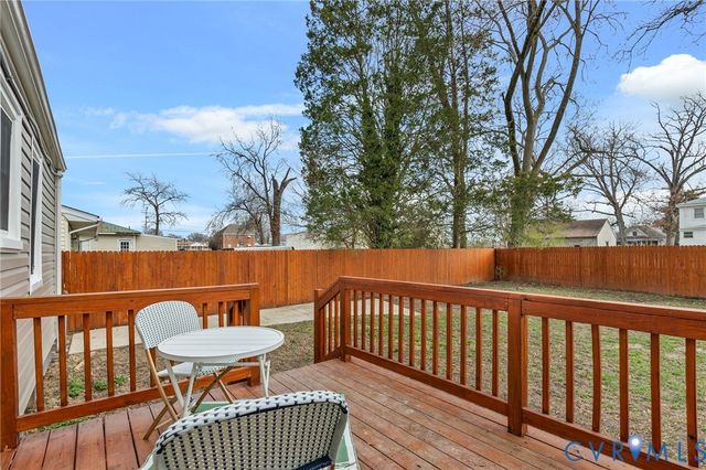 131 W Westover Ave, Colonial Heights, VA 23834