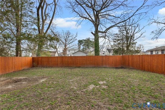 131 W Westover Ave, Colonial Heights, VA 23834