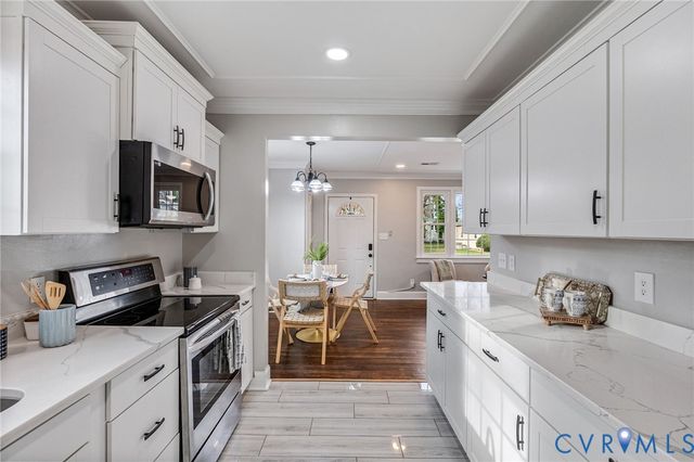 131 W Westover Ave, Colonial Heights, VA 23834