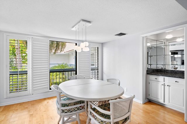 4022 B Quail Ridge Dr N Osprey, Boynton Beach, FL 33436