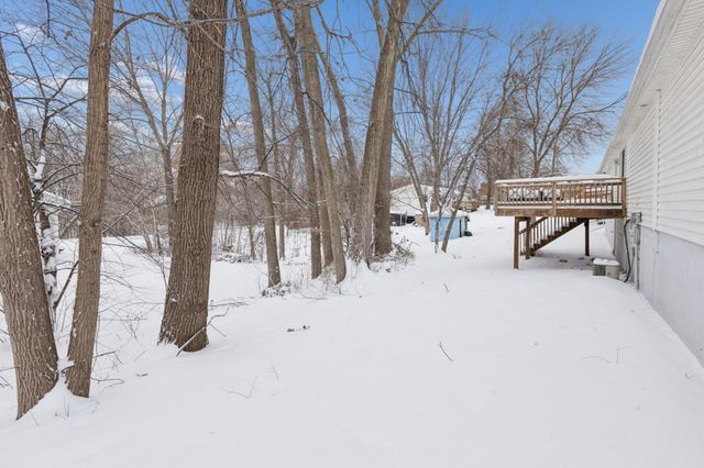 2207 Robin Lane, Buffalo, MN 55313