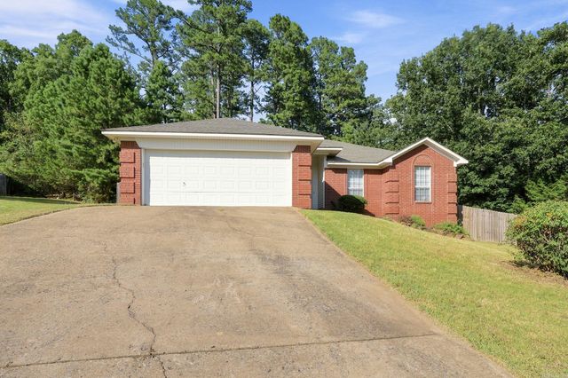 2570 Peabody Drive, Conway, AR 72032
