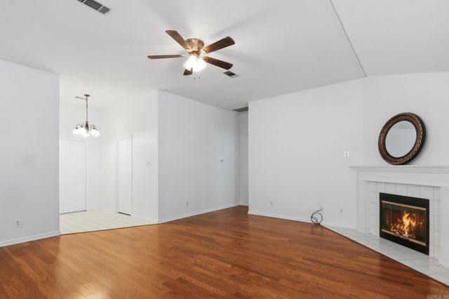 2570 Peabody Drive, Conway, AR 72032