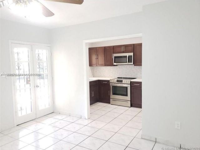 3040 SW 77th Ct 0, Miami, FL 33155