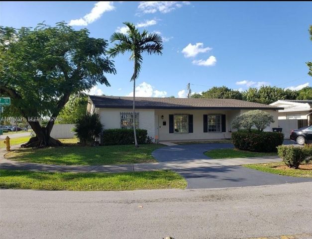 3040 SW 77th Ct 0, Miami, FL 33155