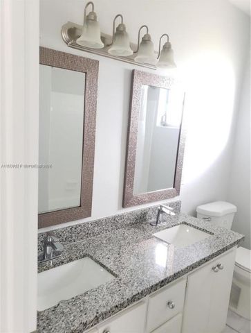 3040 SW 77th Ct 0, Miami, FL 33155