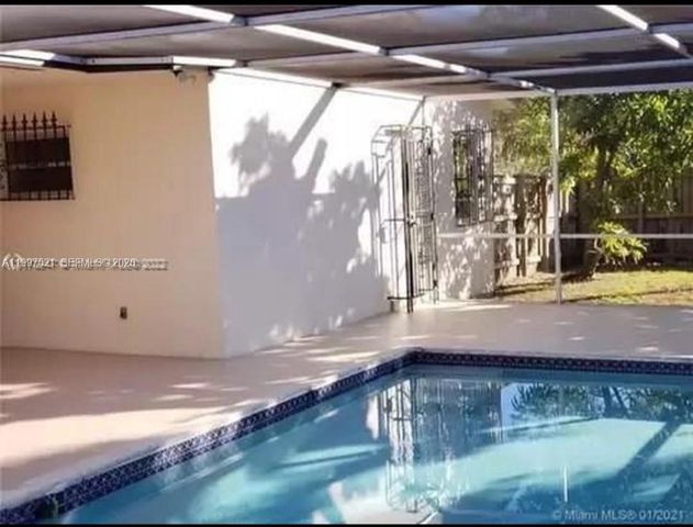 3040 SW 77th Ct 0, Miami, FL 33155