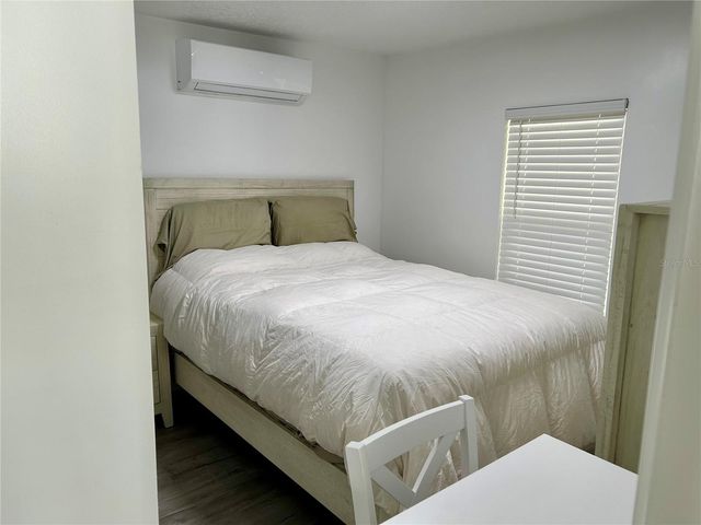 23917 DEER ROAD, Astor, FL 32102