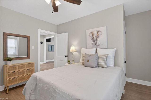14 Alpine ST, Newport News, VA 23606