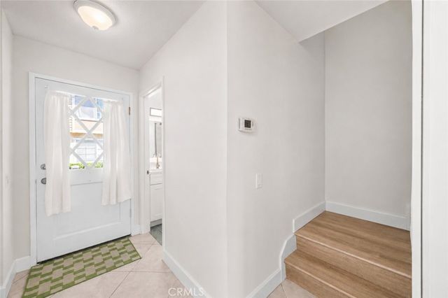 47 Fox 27, Irvine, CA 92614